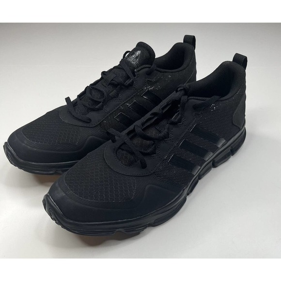 Athletic_Shoes